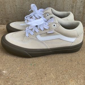 rowan pro vans oatmeal